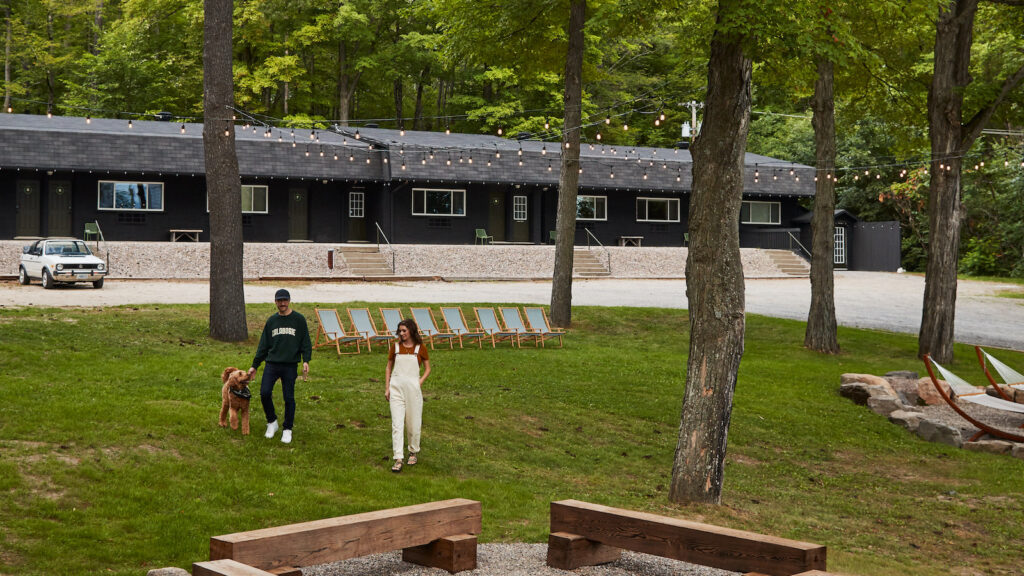 Somewhere Inn Calabogie