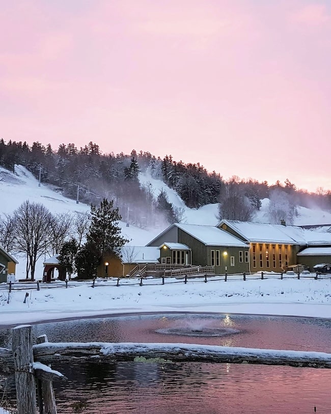 56189933_2332457793680920_5328234327455039488_n-min